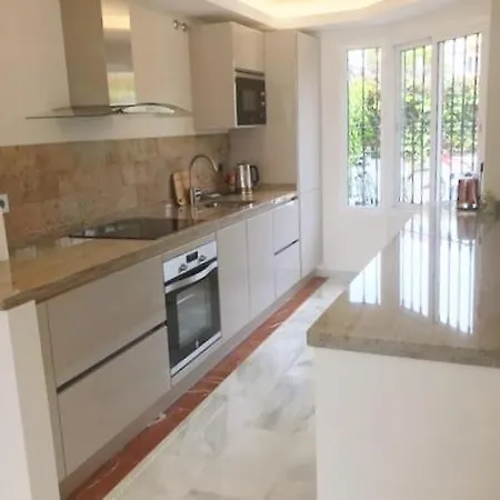 52 Lomas * Marbella
