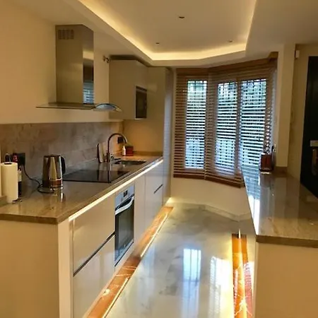 Villa 52 Lomas *